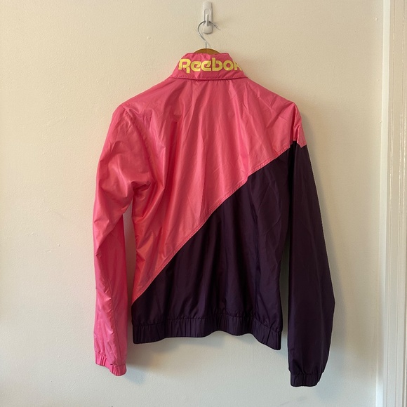 Reebok Vintage Pink and Red Zip Up Windbreaker Jacket - Picture 5 of 10